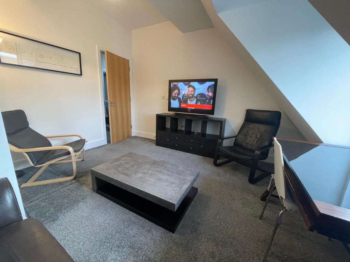 2 Bedroom 2 Bathroom Apartment 8 Including Free Parking Bromley kerület Kültér fotó